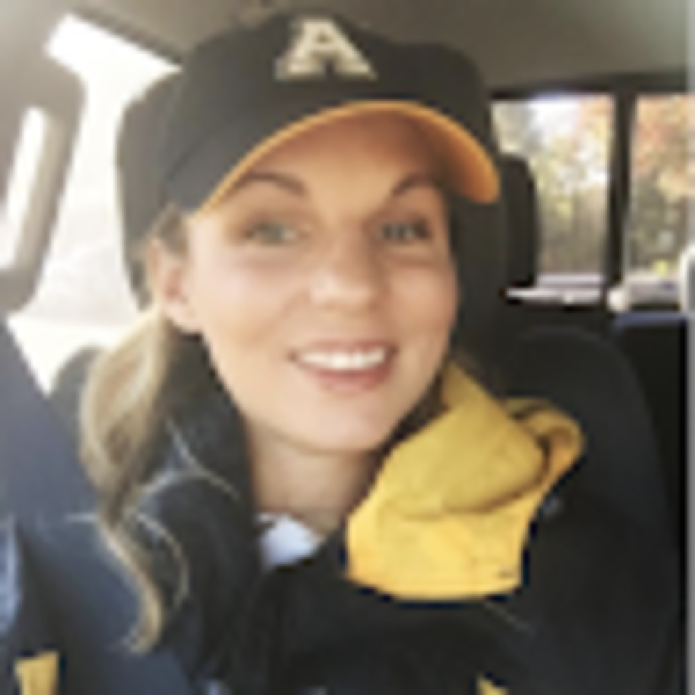 Meet your Posher, Natalie